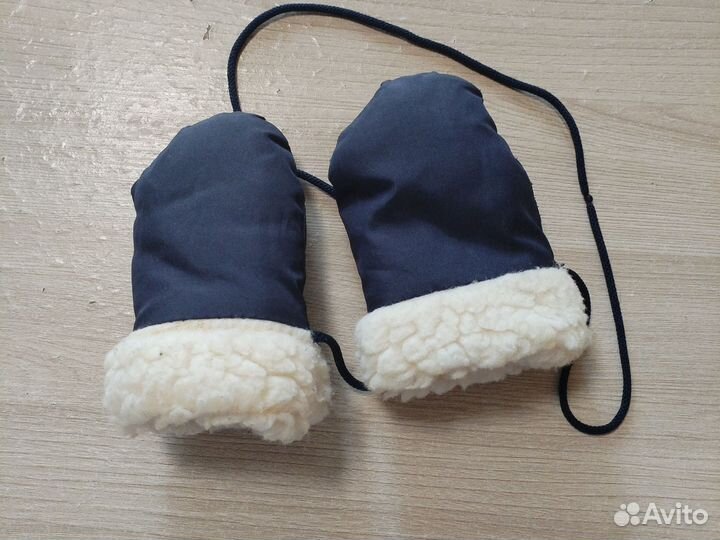 Рукавички детские