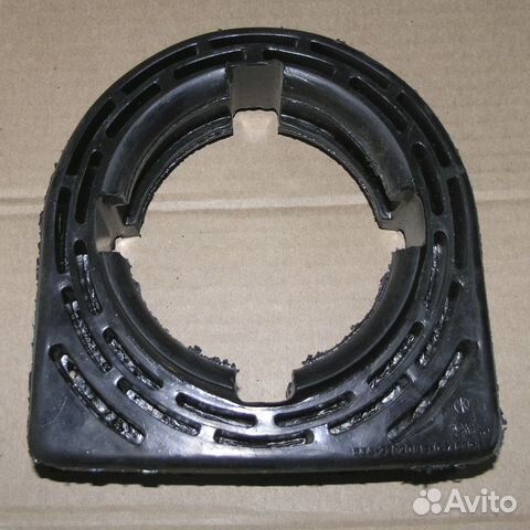 Подушка подвесного подшипника промежуточной (сзрт)