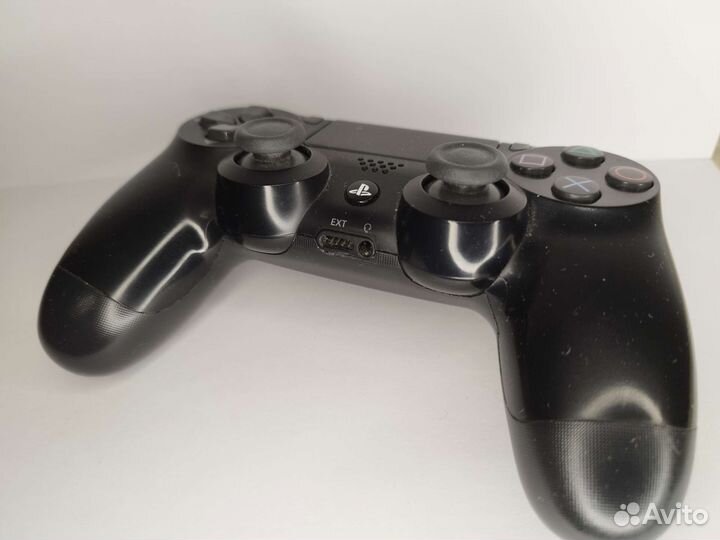 Оригинальный геймпад PS4