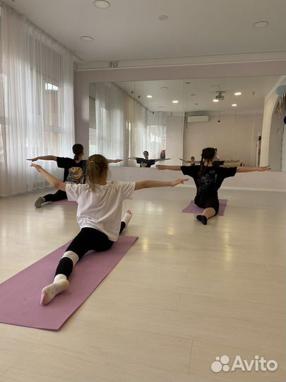 Тренер по фигурному катанию