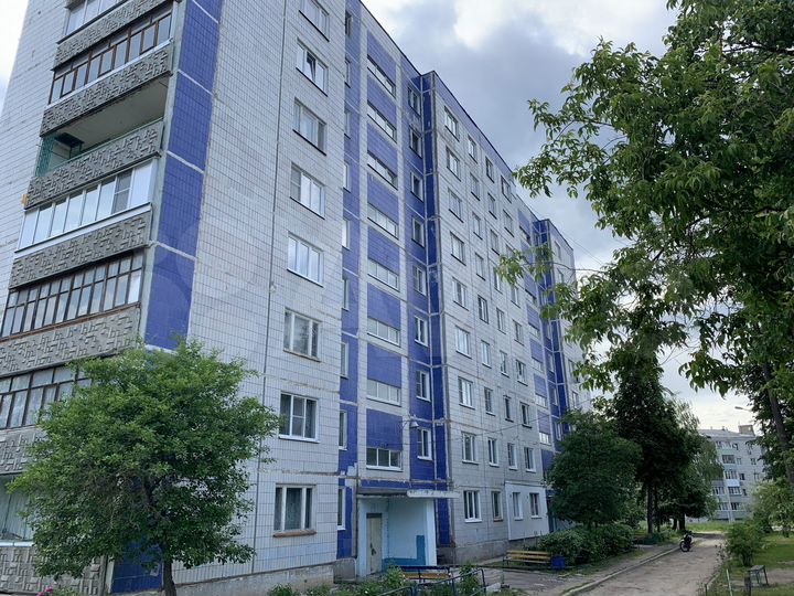 2-к. квартира, 54 м², 4/9 эт.
