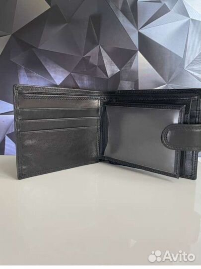 Новый Кошелек мужской,натуральная кожа, портмоне