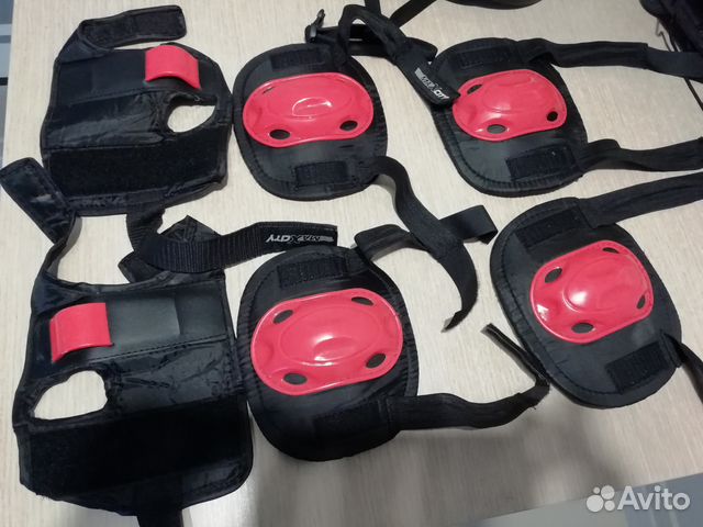 Шлем и комплект защиты