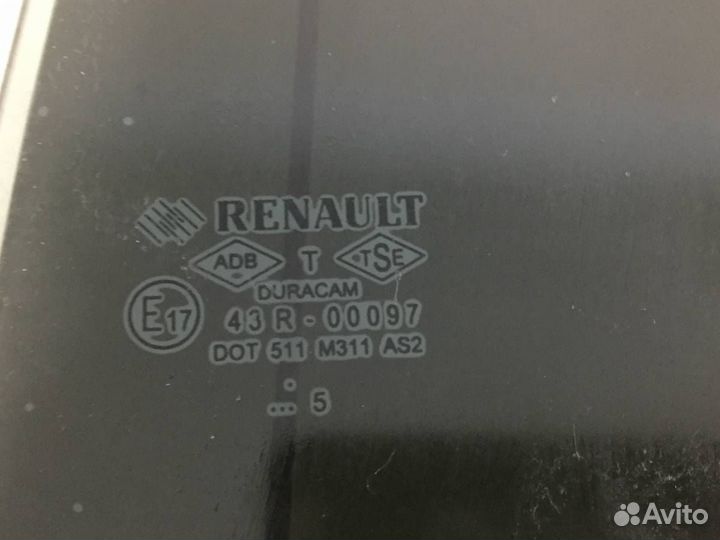 Стекло двери задней левой форточка Renault Megane 2 2002-2009