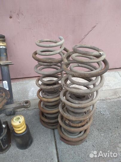 Стойки ваз 2108