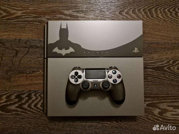 Sony PS4 Batman Arkham Knight Limited Edition