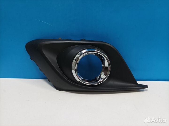 Окантовка противотуманной фары