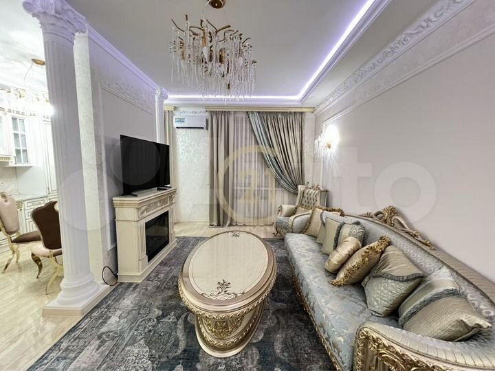 2-к. квартира, 58 м², 1/9 эт.