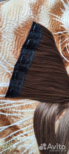 Волосы на заколках искусственные