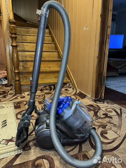 Пылесос Dyson