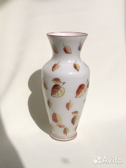 Ваза молочное стекло СССР