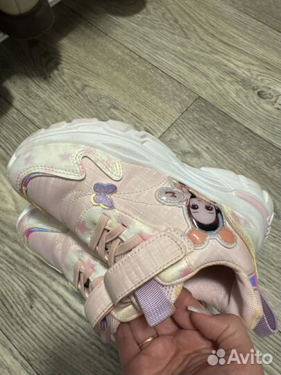 Кроссовки для девочки 33 размер