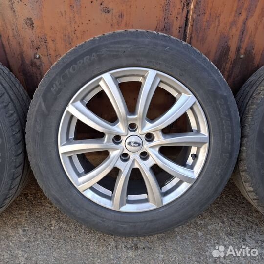 Matador MP 47 Hectorra 3 SUV 235/55 R17 103V