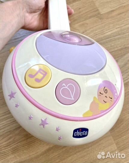 Мобиль на кроватку Chicco
