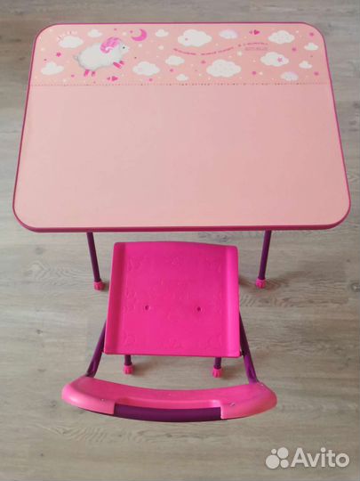 Nika: Детский стол и стул, Мольберт