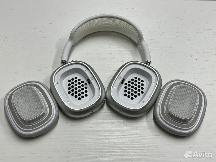 Air Pods Max Silver