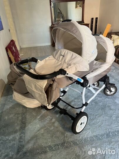 Коляска для двойни или погодок