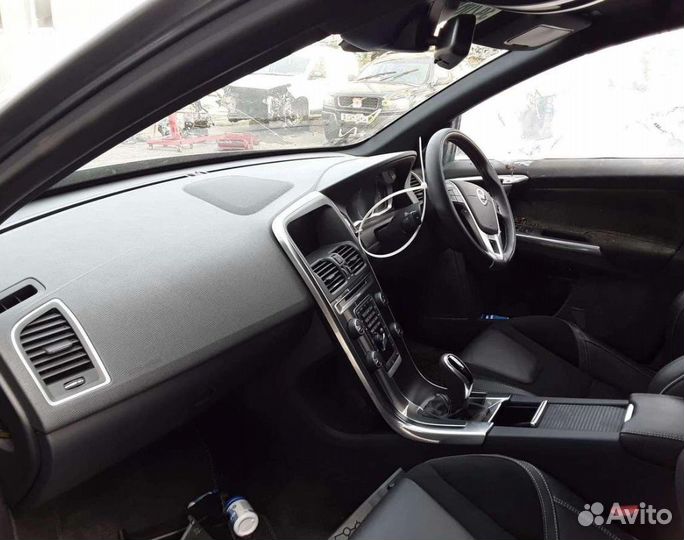 Volvo XC60 2016 г на запчасти