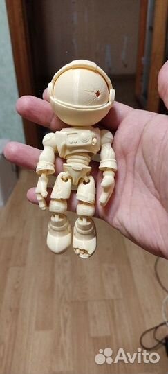 Скелет астронавт