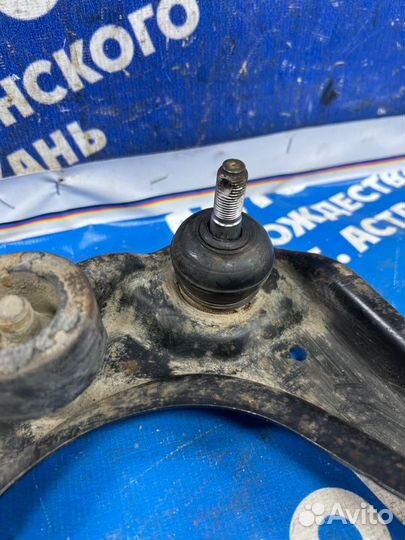 Передний левый рычаг Mazda 6 Gg седан AJ 2003