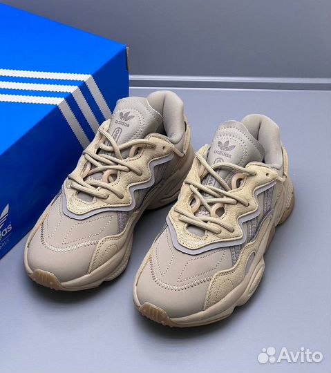 Кроссовки женские Adidas (36-41 размеры)