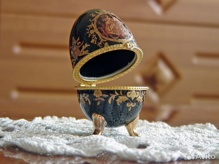 Яйцо - шкатулка
