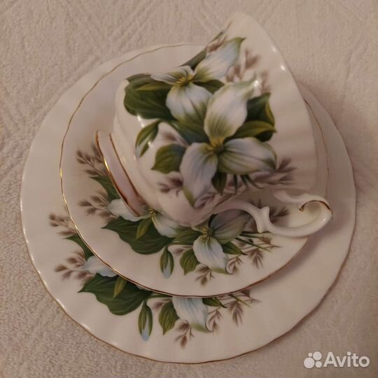 Royal Albert. Трио Trillium