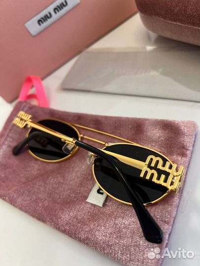 Очки Miu Miu