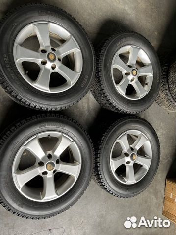 Зимние колеса VW Tiguan 215/65/16