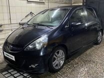 Honda Jazz 1.3 CVT, 2007, 267 000 км, с пробегом, цена 659 000 руб.