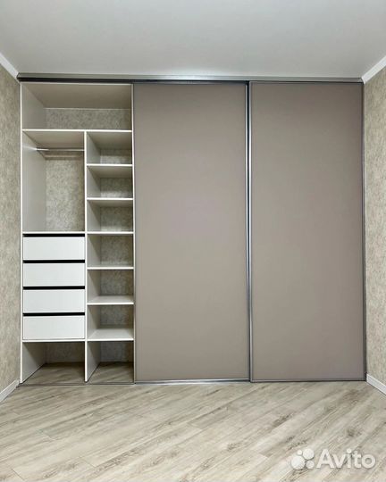 Шкафы купе на заказ в рассрочку