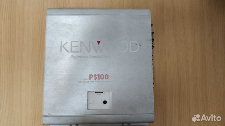 Автомобильный усилитель звука