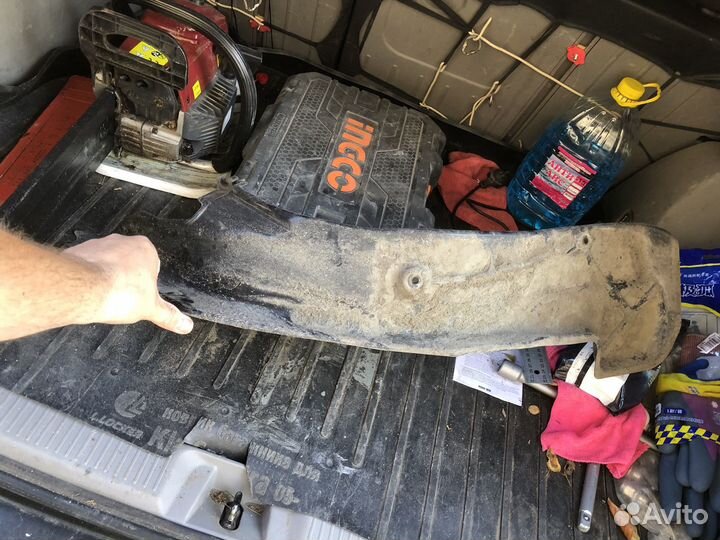 Защита горловины топливного бака