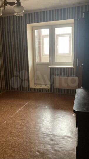 Комната 17 м² в 2-к., 19/22 эт.