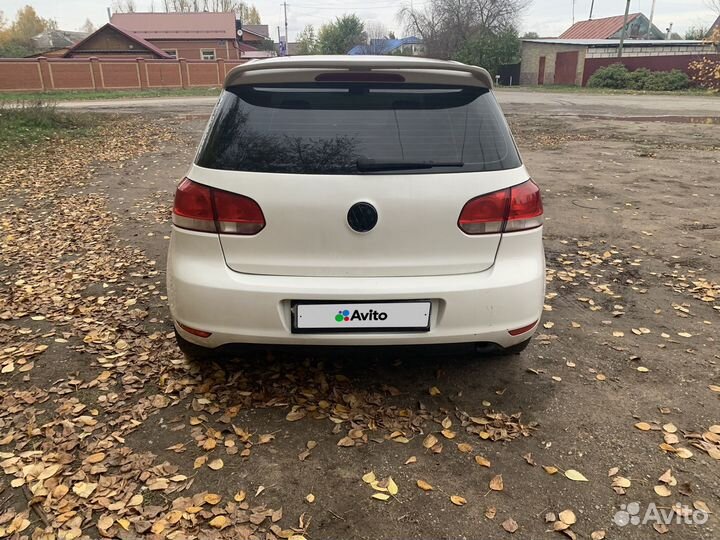 Volkswagen Golf 1.6 AMT, 2011, битый, 142 000 км