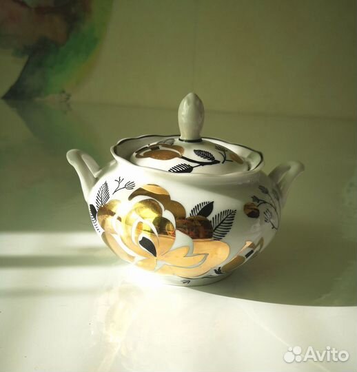 Фарфоровая посуда