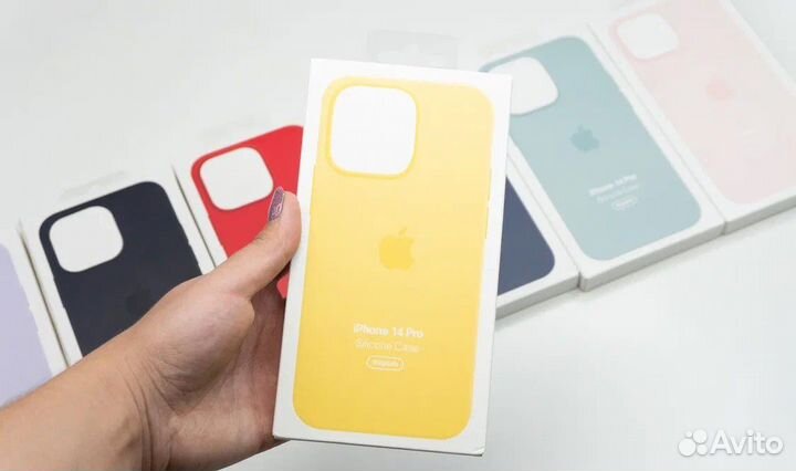 Чехол на iPhone 14 Pro (Люкс копия) Желтый