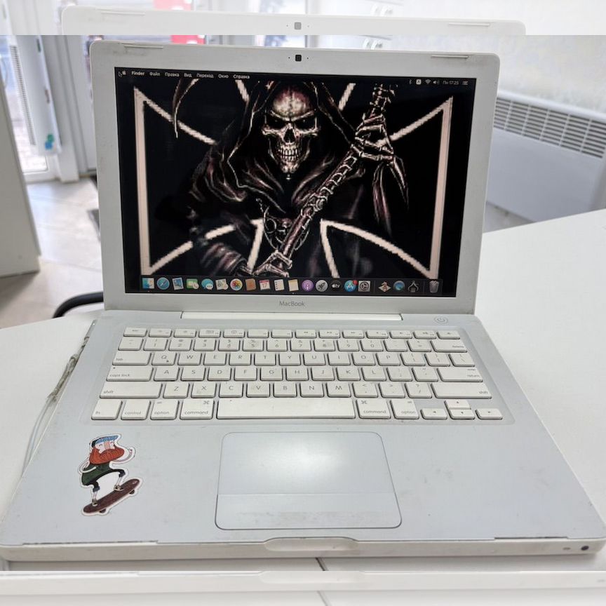 Купить 💻 ноутбук Apple MacBook 13 (2009) по выгодной цене 💰 на