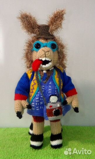 Мягкая вязаная игрушка Лама из шоу Маска на заказ