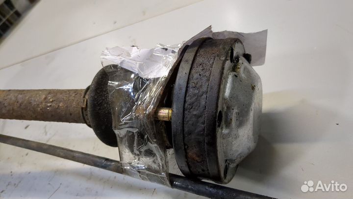 Ступица (кулак, цапфа) правая задняя Mercedes S W220