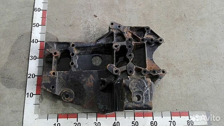 PD219845, кронштейн передней рессоры передний правый MAN (Ман) TGA 00-08 (81413133008)