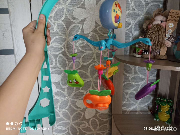 Мобиль на кроватку музыкальный