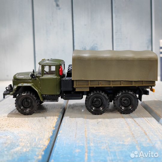 Модель автомобиля 1:43 ЗИЛ-131, Элекон, Россия