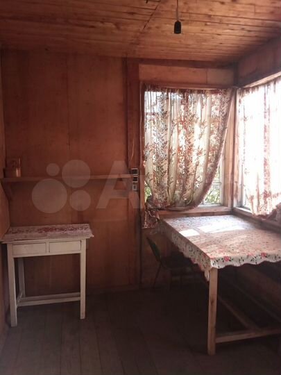 Дача 30 м² на участке 10 сот.