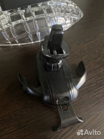 Держатель для телефона безпроводня зарядка