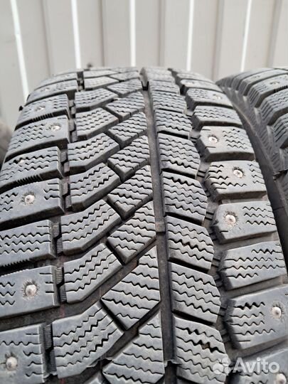 Viatti Brina Nordico V-522 205/60 R16 92T