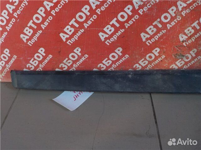 Молдинг двери передний левый LADA Vesta Sw Cross