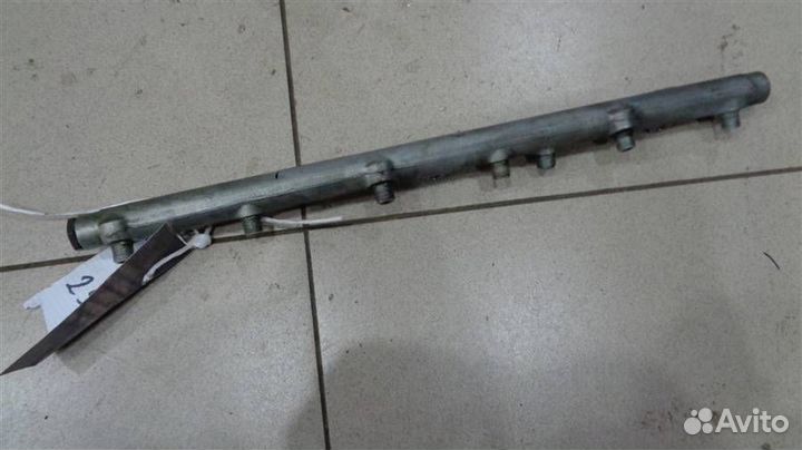 Рейка топливная (рампа) BMW X5 E53 1999-2006