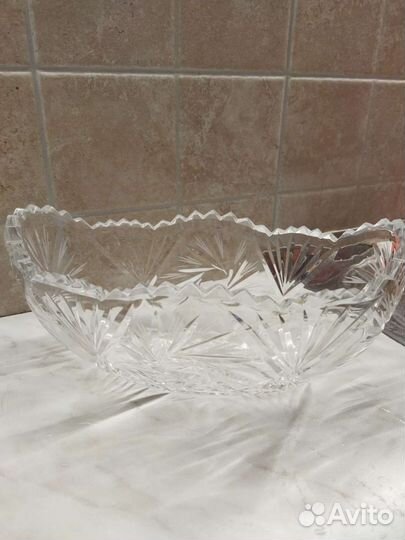 Хрустальная ваза