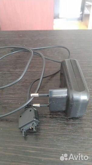 Зарядное устройство на Sony Ericsson